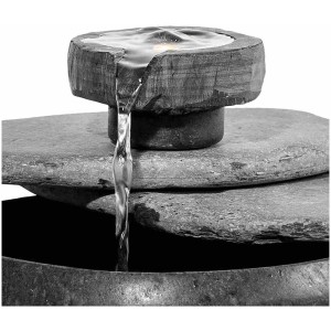 Climaqua Fontana da interno Chi: Fontana in ardesia fatta a mano con flusso d'acqua e luce LED.
