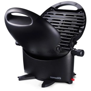 Barbecue a gas Nomadiq modello 3.0, nero opaco, con coperchio aperto e griglia.