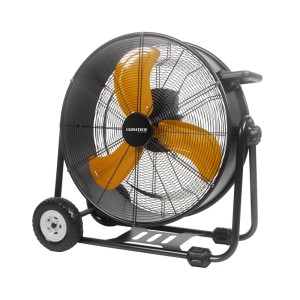 Ventilateur de sol Climatech VF-24MCDC, métal noir/orange, Ø 61cm, avec roues pour un transport facile.