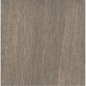 Superficie in legno trattata con OBI Impregnante Ibrido Premium Grigio. Impregnante per legno per interni ed esterni.