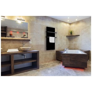 Termoarredo a infrarossi Sonnenkönig Bagno in bagno moderno con asciugamano.