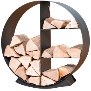 Range-bûches Hestia noir rond (Ø 78 cm) en acier, rempli de bûches.