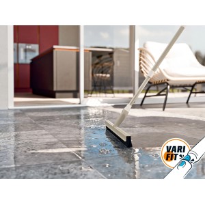 Manche télescopique OBI Varifit Greige, extensible 72-120 cm, avec raclette sur terrasse humide. Système OBI.
