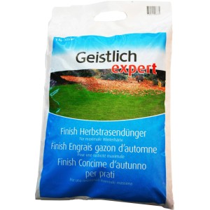 Paquet d'engrais d'automne pour gazon Geistlich Expert Finish 5 kg pour une résistance maximale à l'hiver.