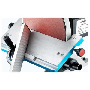 Levigatrice per legno Alduro HTS-305-N2 con disco abrasivo e tavolo di supporto regolabile.