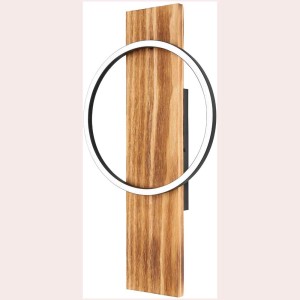 Applique murale LED Boyal moderne en noir et naturel avec des éléments en bois et métal.