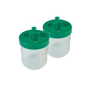 Set da 2 trappole per lumache Windhager con coperchio verde per un efficace controllo delle lumache in giardino.