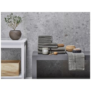 Ensemble de serviettes 9 pièces Beliani Atai gris en coton avec serviettes, serviettes d'invités, draps de bain et tapis de bain.