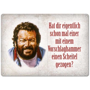Carte postale en métal avec Bud Spencer et une citation sur les masses. Panneau amusant pour la maison et le jardin.