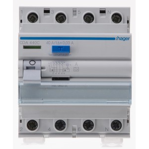 Interruttore magnetotermico differenziale 40A, 98mm, per protezione da contatto indiretto.