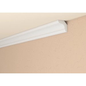 Profil décoratif blanc Decosa XZL03 (2 m) au plafond et au mur.