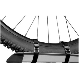 Sangles de sécurité vélo Fischer noires fixées sur le porte-bagages arrière.