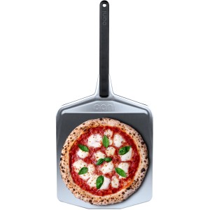 Pelle à pizza Ooni 30 cm avec pizza, ustensile de grill en aluminium.