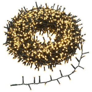 Guirlande lumineuse LED OBI 3m avec 1.500 lumières blanc chaud sur câble vert, pour déco de Noël extérieure.