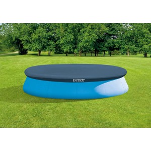 Piscine Easy Set couverte Ø 396 cm avec bâche grise dans le jardin.