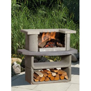 Barbecue Buschbeck Kingston en béton avec bois de chauffage et grille. Idéal pour jardin et terrasse.