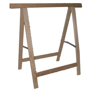 Klappbarer Arbeitsbock aus Fichte, 75x75 cm, ideal für Heimwerker und Handwerker.