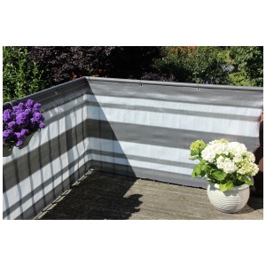Brise-vue balcon Videx Garden, gris-anthracite, 90x300cm, monté comme écran d'intimité sur balcon.