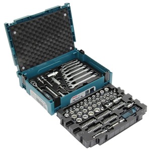 Jeu d'outils Makita 120 pièces dans Makpac, rangé dans une mallette bleue.