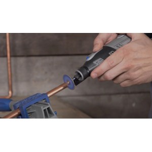 Disco da taglio Dremel Premium SC456DM taglia tubo di rame. Utensile rotante grigio con disco blu. EZ SpeedClic.