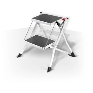 Scala pieghevole MSV a 2 gradini, con telaio bianco e gradini neri antiscivolo.