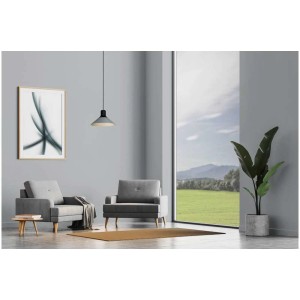 Lampada a sospensione Eglo Abreosa in nero e grigio ombra sopra zona giorno con poltrone.