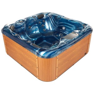 Spa d'extérieur Beliani Lastarria, carré, avec habillage bois et intérieur bleu.