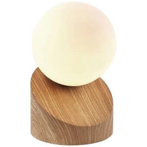 Globo LED-Tischleuchte Alisa: Metallfuß in Holzoptik mit opalweißem Glasschirm.