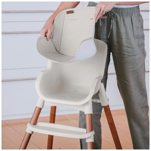 Chicco Hochstuhl Zest Plus Wooden Grey mit Sitzeinlage, hellgrau.