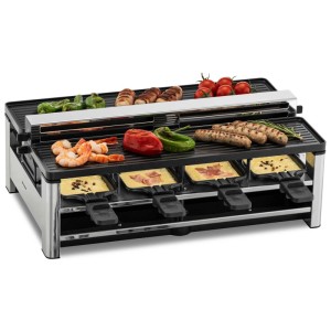 Trisa Raclette Pure Melt con cibo grigliato e formaggio nelle padelle, ideale per serate conviviali.