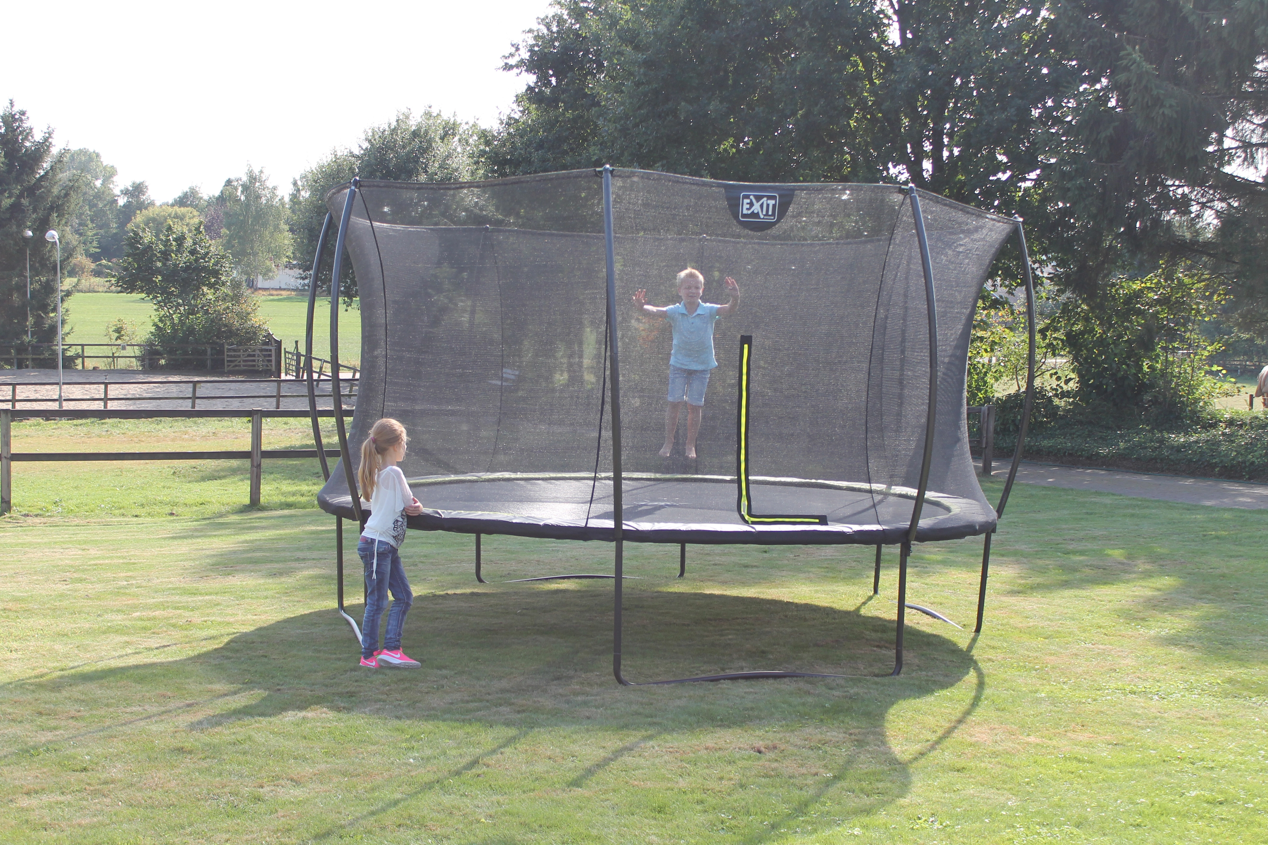 Filet trampoline - bord intérieur - 366 cm - noir & rose
