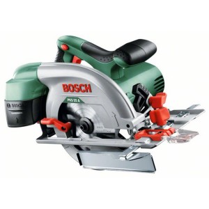 Sega circolare a mano Bosch PKS 55 A con CleanSystem-Box per un lavoro pulito.