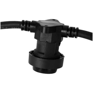 Gros plan : Connecteur noir de la guirlande lumineuse LED Party-Deco pour extérieur.