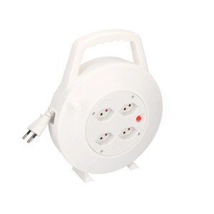Enrouleur de câble blanc avec 4 prises de type 13 et câble de 10 m pour une distribution électrique flexible.