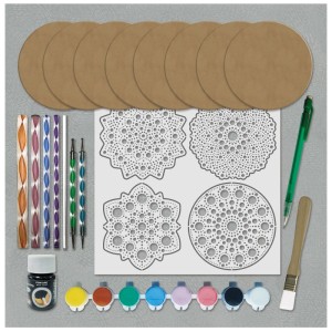 Set Aladine Dot Painting con dischi in legno, colori, stencil e strumenti per stencil.