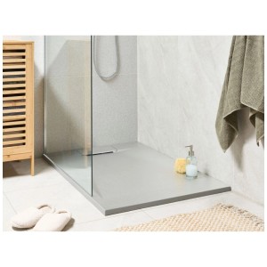Receveur de douche Beliani Azzurro gris en SMC aspect pierre. Receveur plat avec surface antidérapante dans salle de bain moderne.