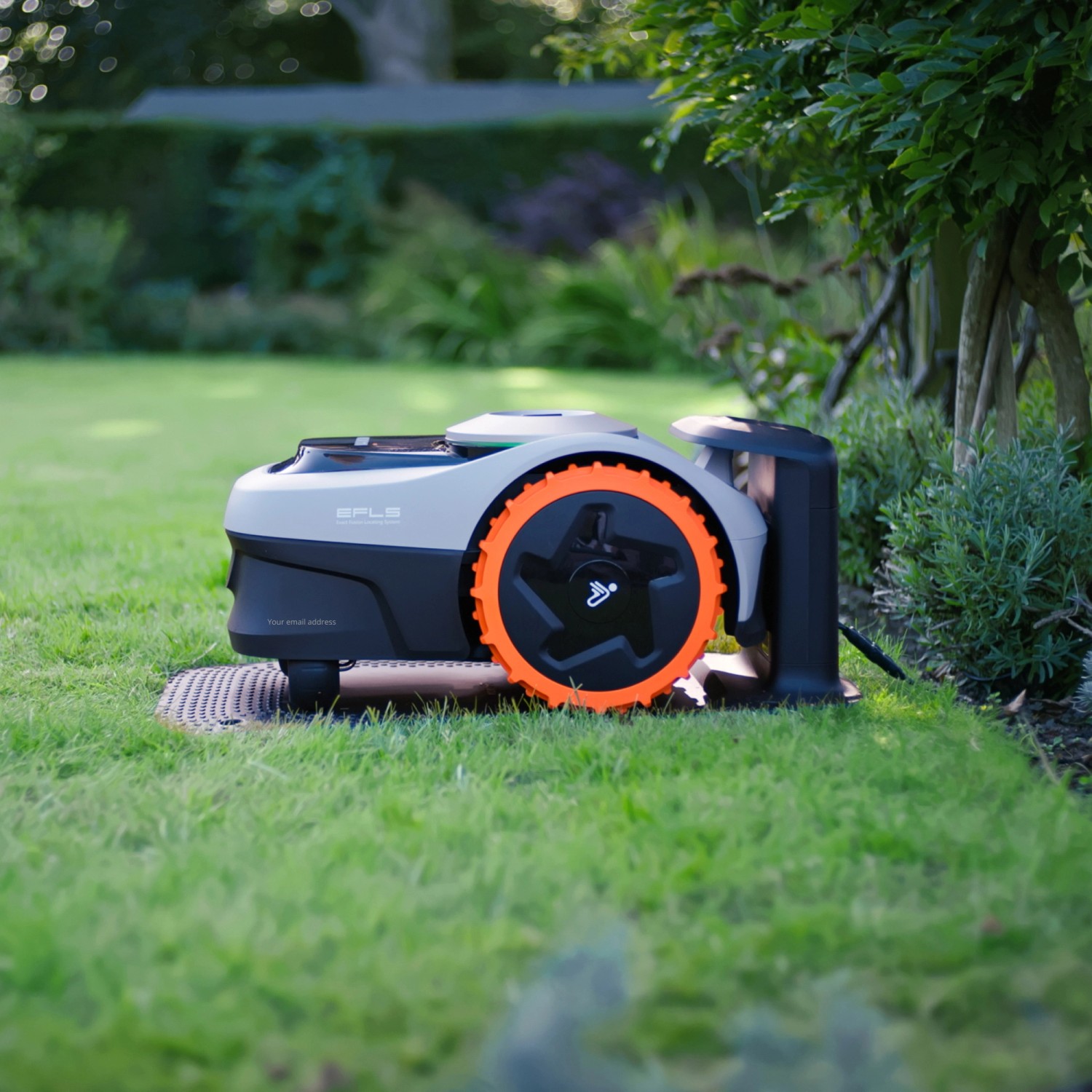 Segway Mähroboter Navimow i105E ohne Begrenzungskabel für Mähfläche 500