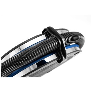 Gros plan : pompe à pied Intex Giant Bellows avec tuyau et embout.