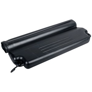Coussin de pression de glace Steinbach en plastique pour protéger contre les dommages causés par le gel dans la piscine.