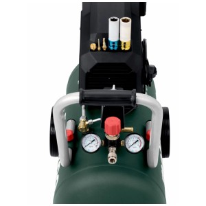 Compressore Metabo Basic 250-50 verde scuro, con manometri, riduttore rosso e accessori.