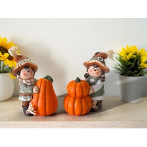 Figurines décoratives en terre cuite : Enfant avec citrouille, 11,5 cm de haut, assorties.