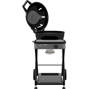 Barbecue a gas Outdoorchef Ambri 480 G-50 Mbar Evo, nero, con coperchio aperto.