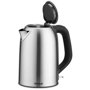 Trisa Wasserkocher Compact Boil W5575 aus Edelstahl, 1,7 l, mit geöffnetem Deckel.