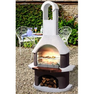 Cheminée barbecue Buschbeck St. Moritz blanc-brun avec bois de chauffage. Barbecue de jardin pour charbon et bois.