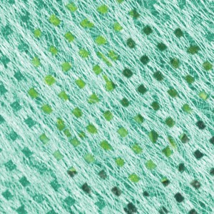 Gros plan du voile de croissance vert Windhager Supergrow, résistant à la déchirure et stabilisé aux UV.