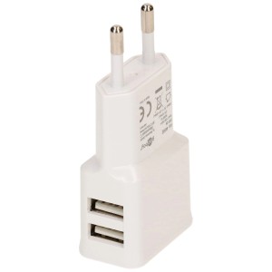 Caricatore USB Goobay bianco con 2 porte USB-A per auto elettriche.