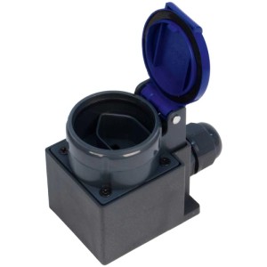 Prise en saillie Steffen T23, IP55, bleu-anthracite, avec couvercle à charnière ouvert.