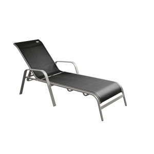 Lettino prendisole Doppler Active Alu con rivestimento in textilene nero e schienale regolabile.