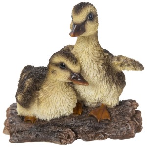 Vivid Arts Dekofigur: Zwei verspielte Entenküken aus Polyresin, 14 cm hoch, für die Gartendekoration.