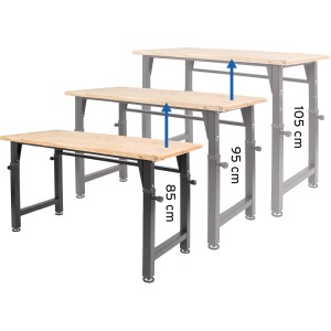 Banco da lavoro rikta, regolabile in altezza da 85 a 105 cm, con piano in legno e telaio in acciaio nero.